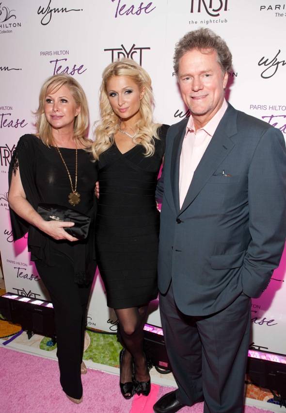 Kathy Richards Hilton, Paris Hilton and Rick Hilton