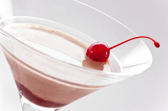 chocolate-covered-cherry-martini