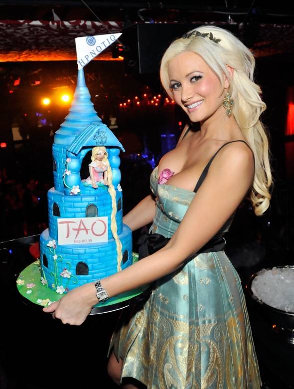 Haute Event: Holly Madison's Birthday at Lavo and Tao - Haute Living