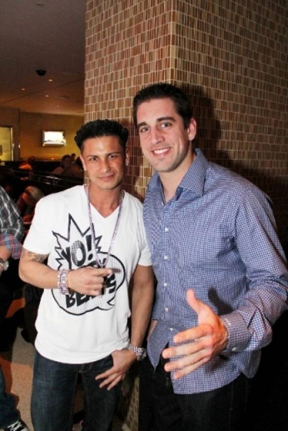 Pauly D, Aaron Rodgers at N9NE Steakhouse-credit Edison Graff