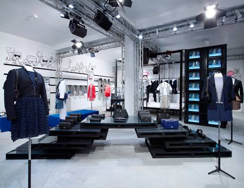 Chanel Contributes Once Again to Pop-Up Trend with an Ephemeral ...
