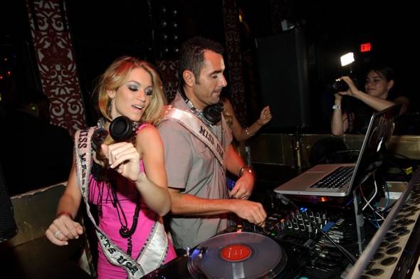 Miss Massachusetts Alida D’Angona with DJ Jason Lema at TAO