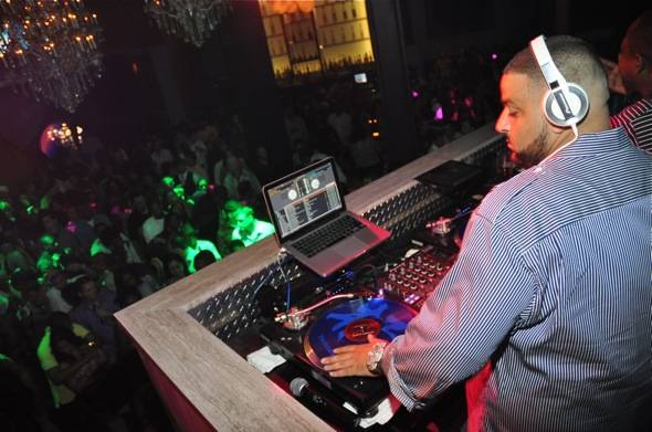 DJ Khaled live DJ set