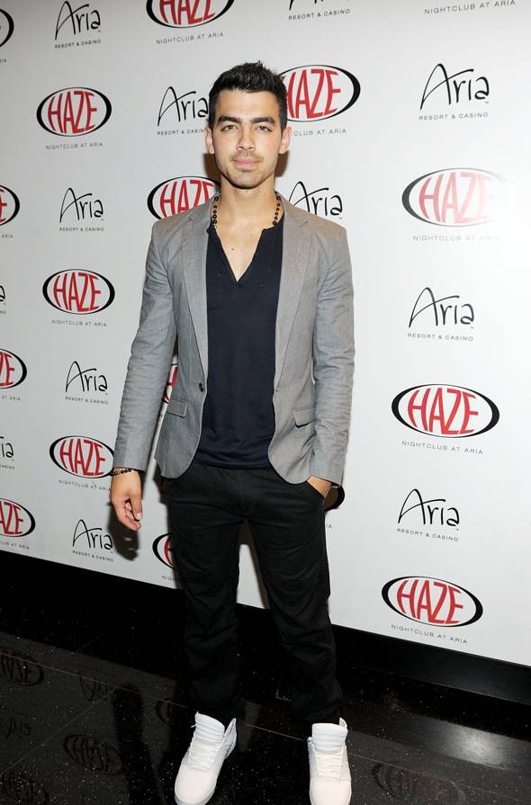 Haute Event: Joe Jonas Celebrates His Birthday at Haze Nightclub