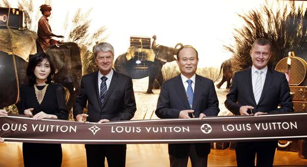 Louis Vuitton Opens At Incheon International Airport - Haute Living