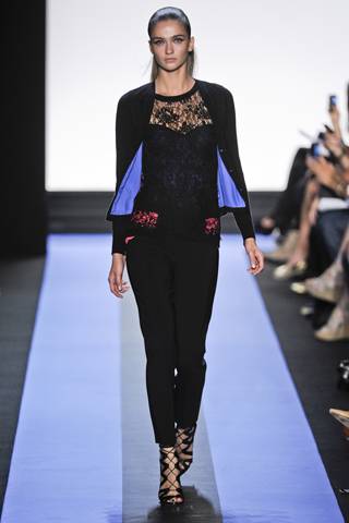 Sporty Eveningwear From Monique Lhuillier At New York Fashion Week ...