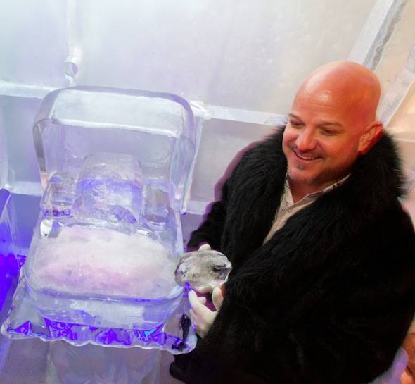 Guests of Minus5 Ice Bar