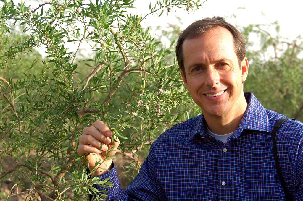 Dr. Lindsay Duncan Tells The Real Story on Superfoods