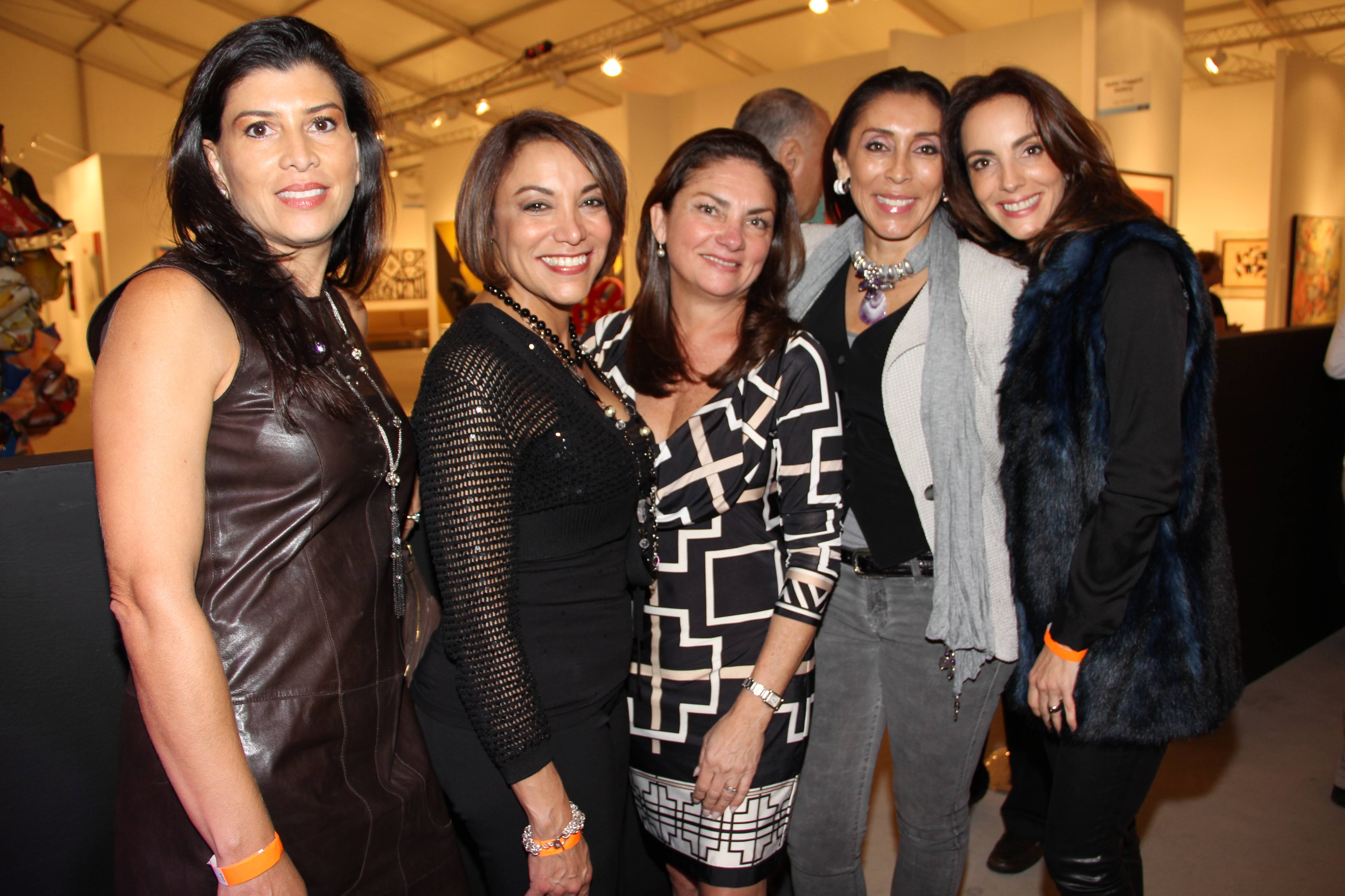 Claudia Fernandez, Maritza Jacobson, Marisela Cisneros, Gloria Sesana, Bella Abadi Vataru