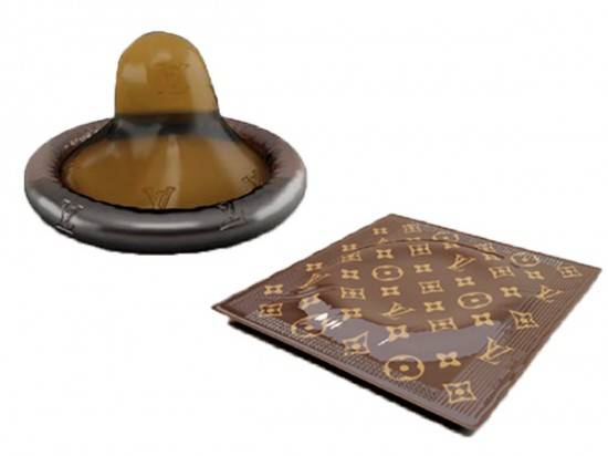 vægt fred billedtekst Louis Vuitton Condoms Available on World AIDS Day - Haute Living