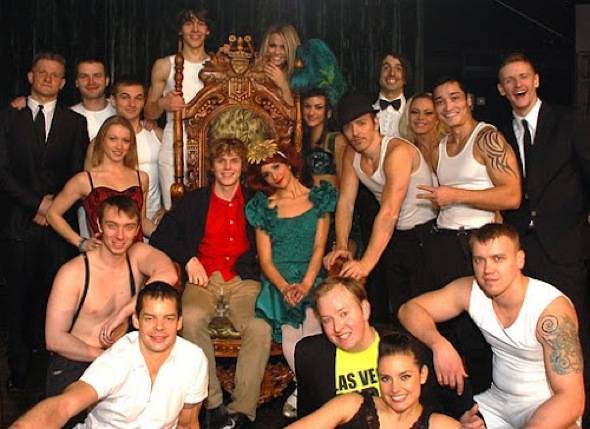 Haute Event: Catherine Oxenberg, Casper van Dien, Evan Peters and Ryan Eggold at ‘Absinthe’