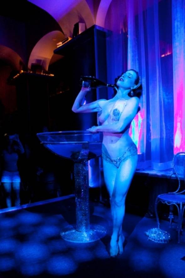 Dita Von Teese Performing at Hyde Bellagio, Las Vegas, 1.14.12 (4)