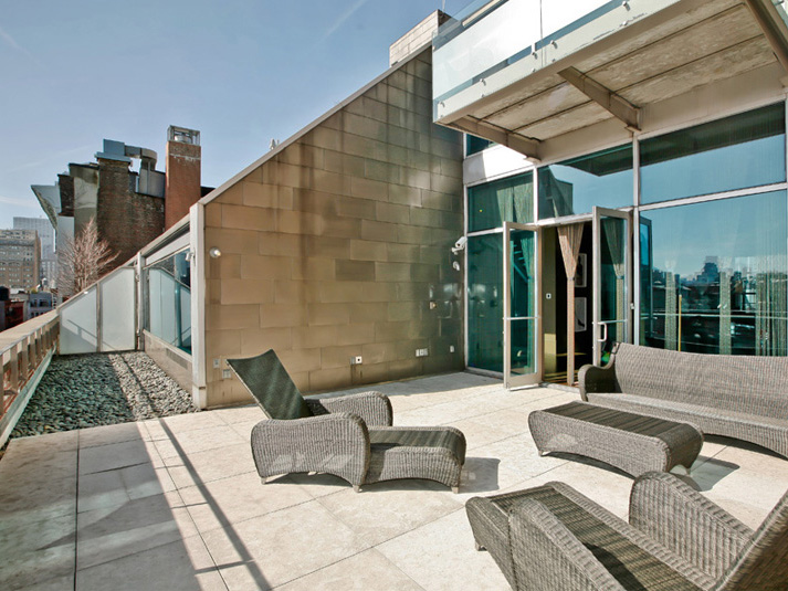 Alicia Keys and Swizz Beatz Are On the Move