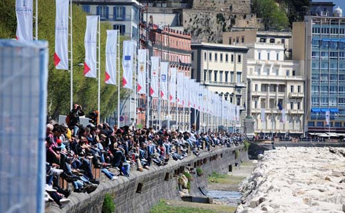 Naples spectators lined the waterfront.