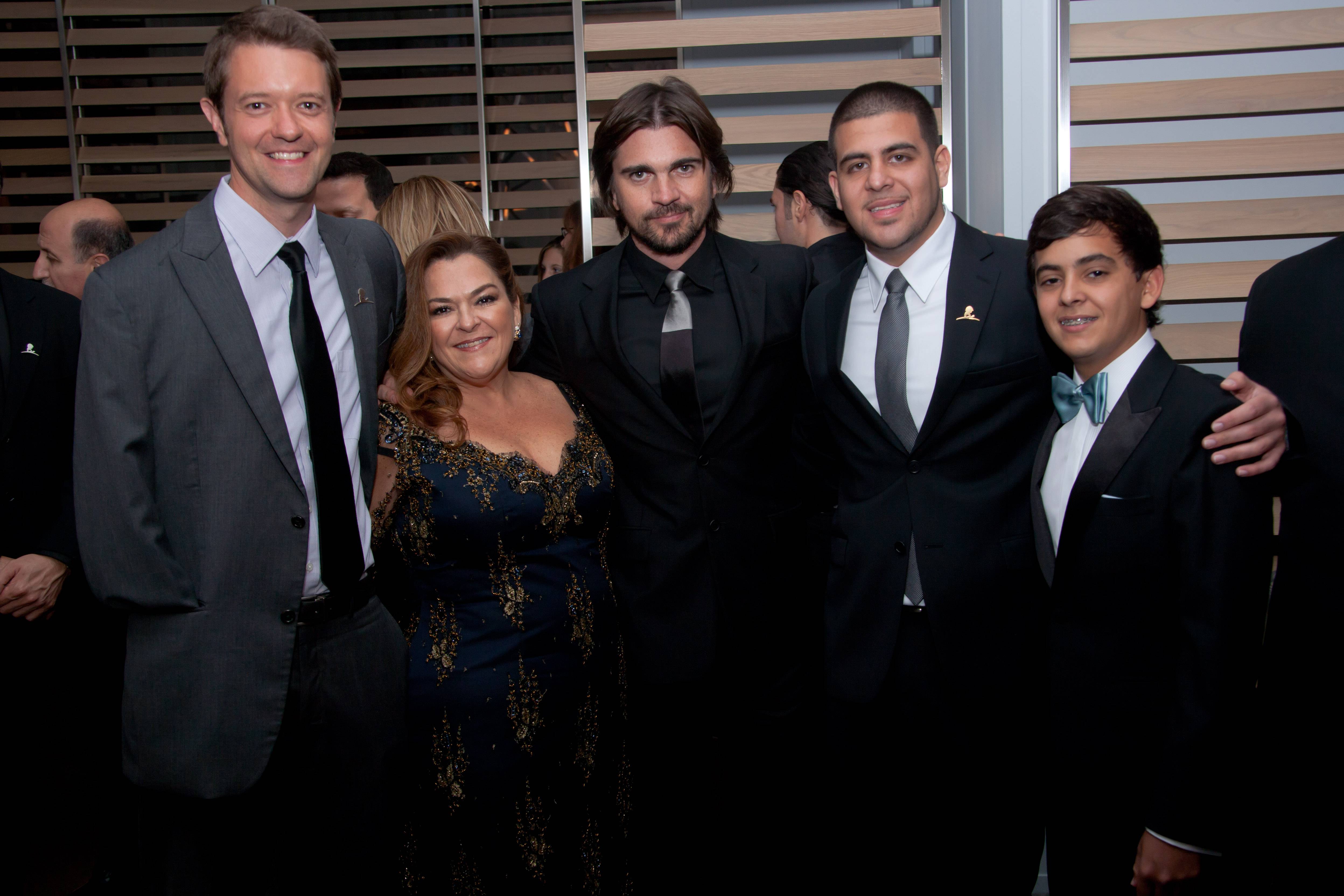 St. Jude Patient Joel, Patricia  Gutierrez, Juanes, Carlos Rodriguez and Stephan