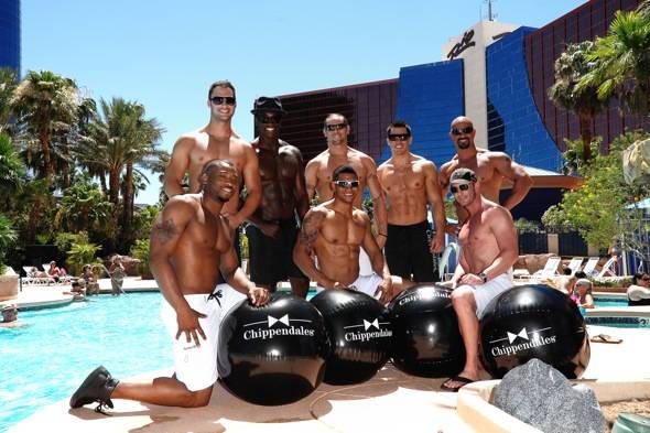 Chippendales Voo Pool