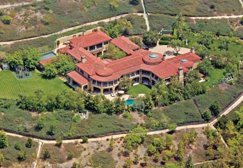 Celebrity Living: Los Angeles – Arnold Schwarzenegger, Rod Stewart, Madonna, Larry King