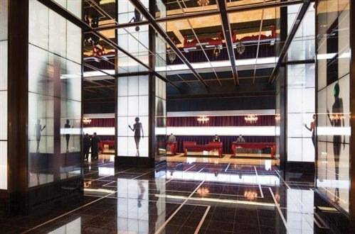 Haute Top 5 The Coolest Hotel Lobbies In Las Vegas In 17