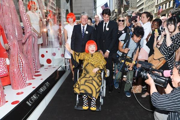 LOUIS VUITTON KUSAMA WINDOW UNVEIL