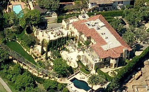 Celebrity Living: Lionel Richie