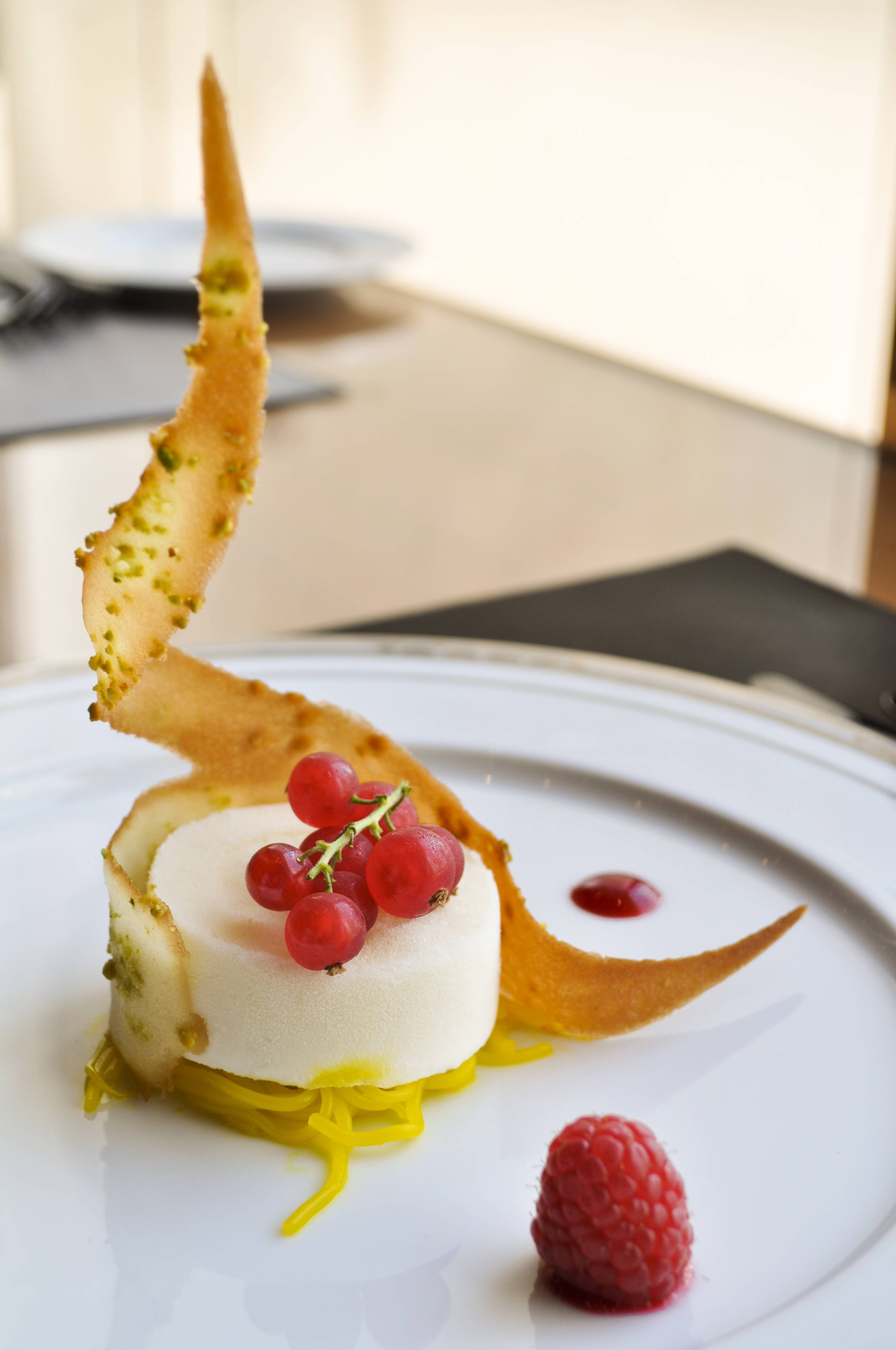 Haute Eat: Armani/Amal