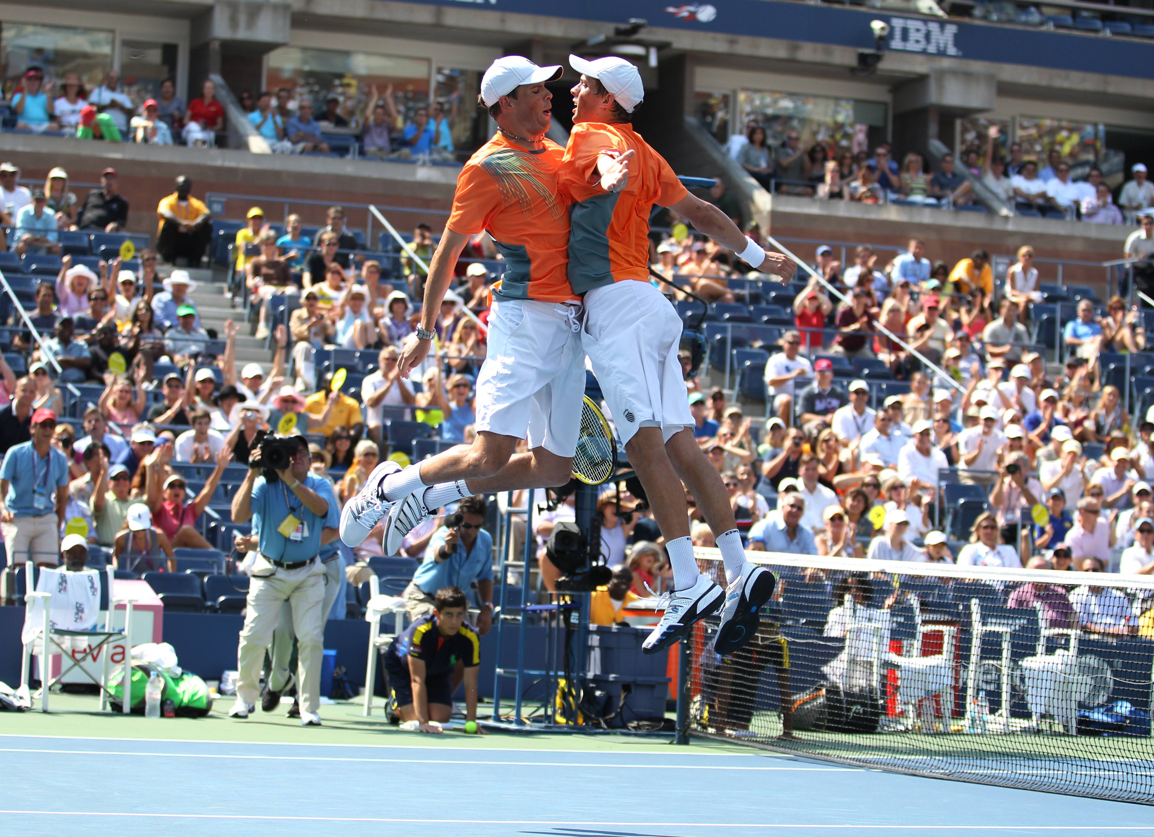 Mike and Bob Bryan Celebrate with their Signature Chest Bump