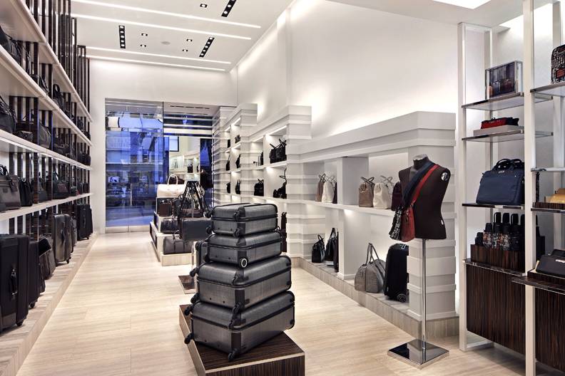 Louis Vuitton Opens Men's Store on Rodeo Drive
