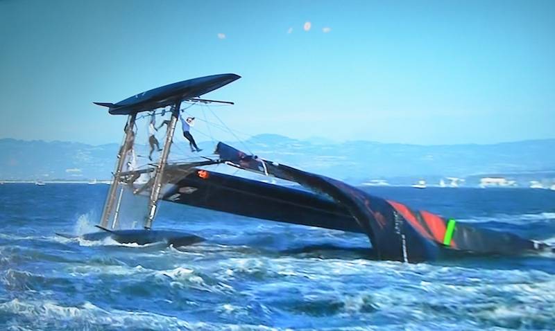 Oracle Spithill capsized