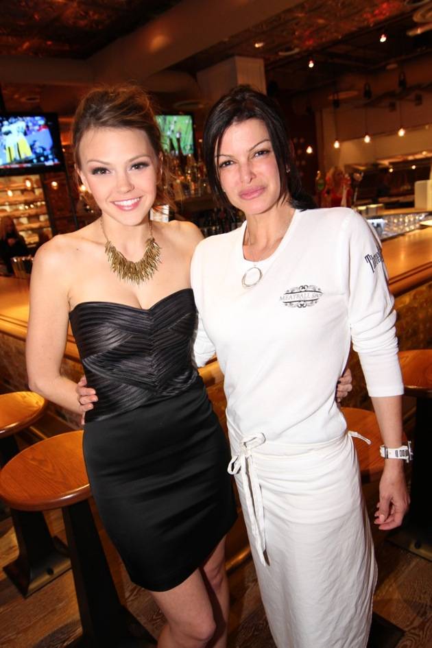 Aimee Teegarden Poses With Meatball Spot's Chef Carla Pellegrino