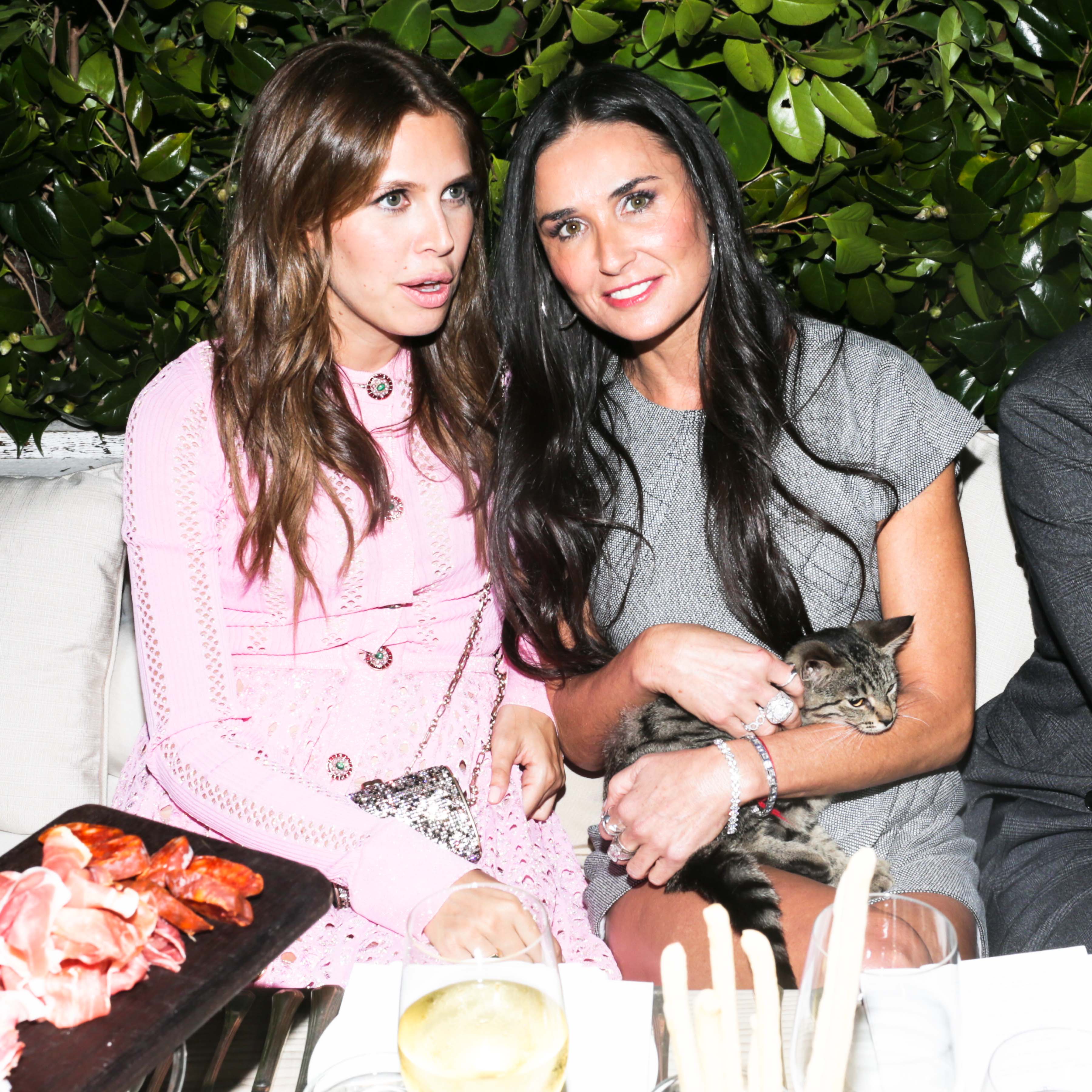 CHANEL Hosts a Dinner and Auction to Benefit the Henry Street Settlement