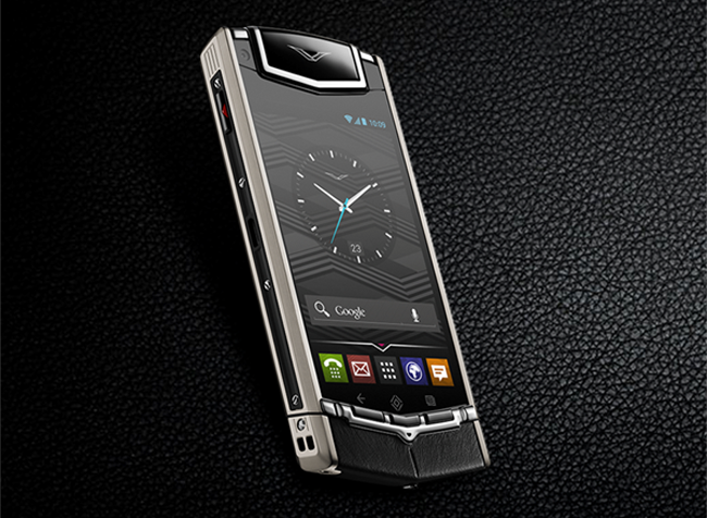 fit-to-a-ti-vertu-unveils-first-android-phone_1_new