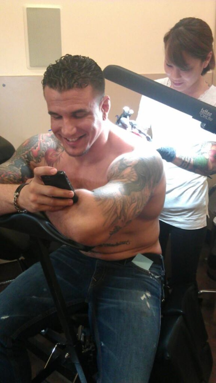 Frank_Mir_Club_Tattoo_Artist_Wakako.jpeg.jpeg