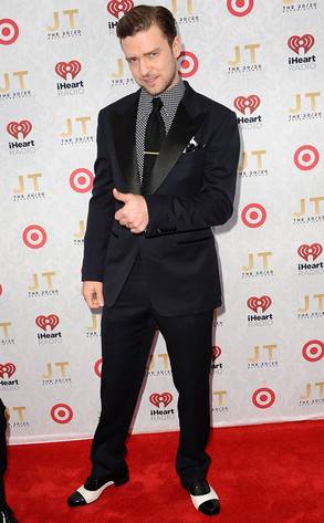 Justin Timberlake Wears Signature Tom Ford Suit & Tie to his Album Release  Party - Haute Living