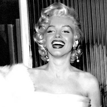 Marilyn Monroe Letter Expected to Fetch $30,000-$50,000 at Auction