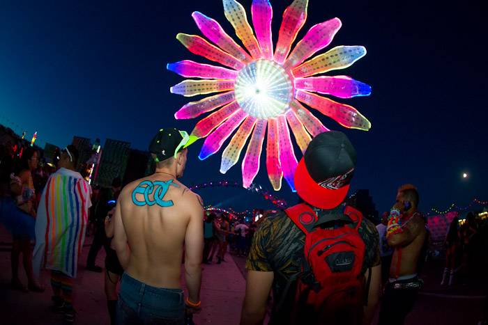 6_22_13_EDC_VEGAS_day_2_edit_C_3_KABIK-89