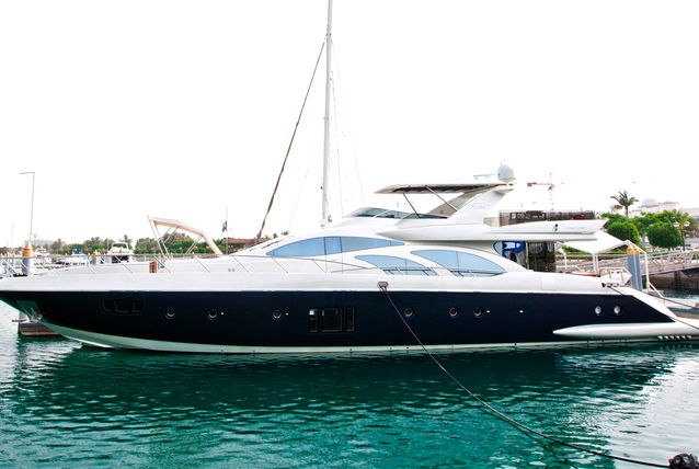 inside-abu-dhabi-royal-s-super-yacht-505291