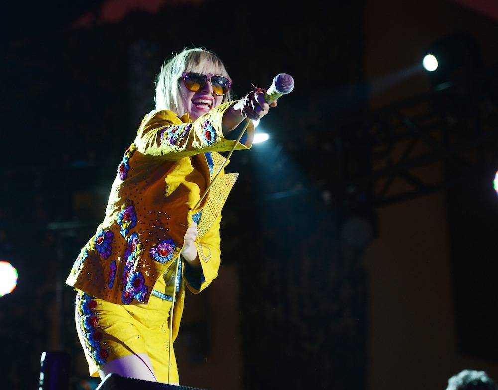 Big Star USA Hosts Exclusive Concert with the Yeah, Yeah, Yeahs at Boulevard Pool at the Cosmopolitan
