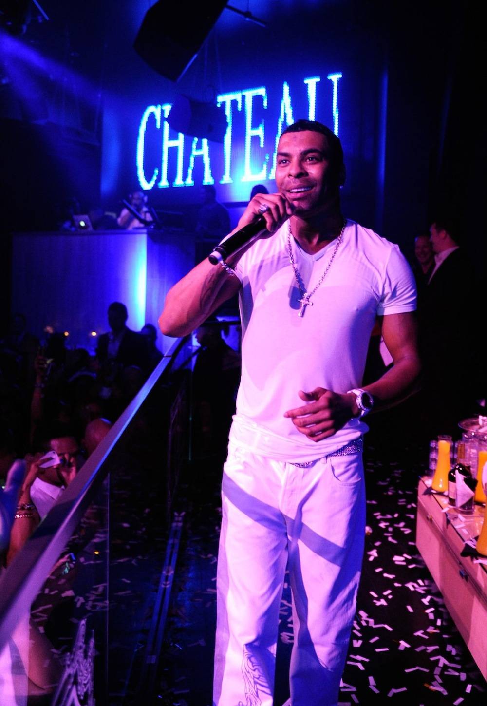 Sultry R&B Lyricist Ginuwine Performs For A Sold Out Crowd At Chateau Nightclub & Gardens During Labor Day Weekend