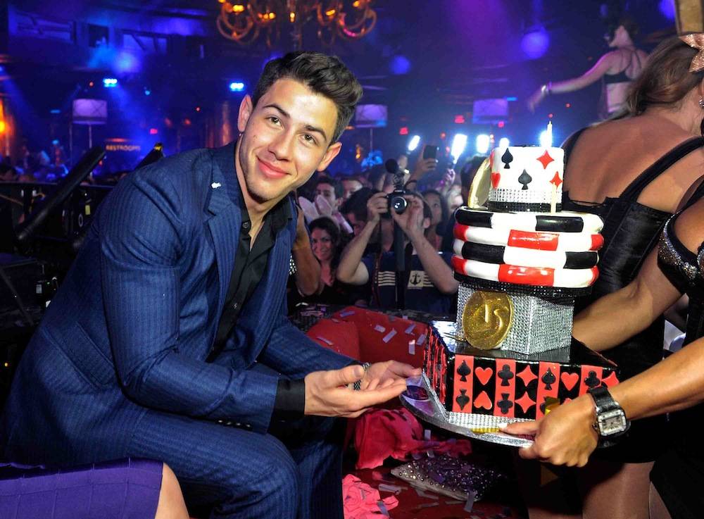 Nick Jonas Celebrates 21st Birthday At Wynn Las Vegas XS Nightclub, Botero, Andrea’s & Le Reve With Brothers Joe And Kevin Jonas