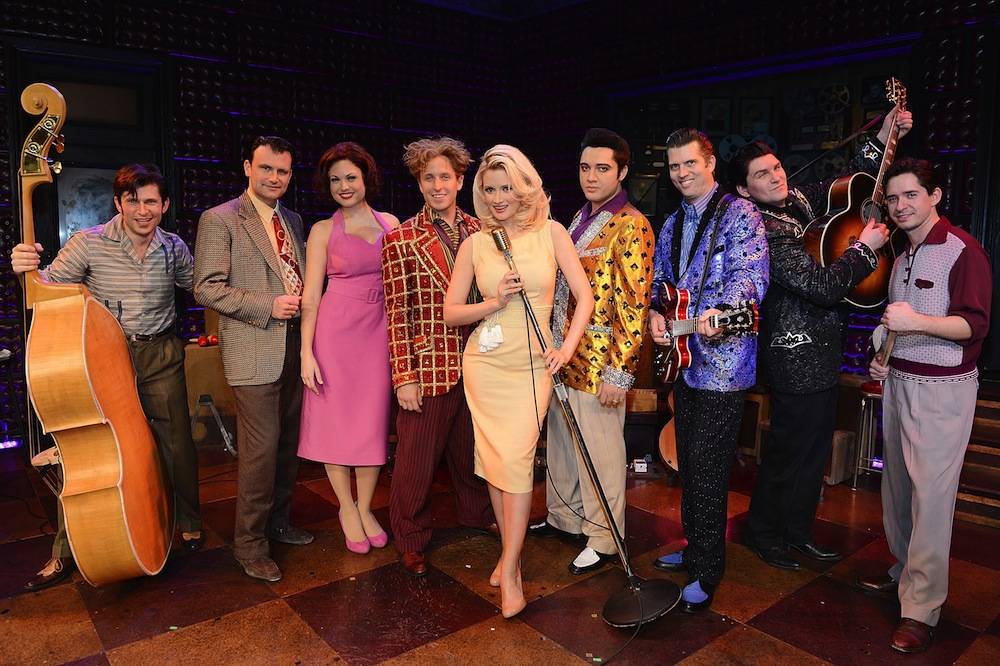 Holly Madison Joins The Million Dollar Quartet for Guest Performance at Harrah's Las Vegas