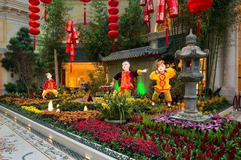 Photos: The Bellagio’s Conservatory & Botanical Gardens Celebrates Chinese New Year