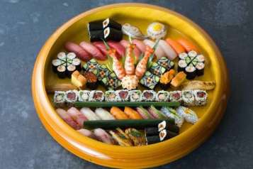 mgm-grand-restaurant-morimoto-sushi-assortment.jpg.image.960.540.high copy
