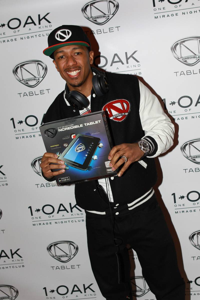 Haute Event: Nick Cannon Spins at 1OAK