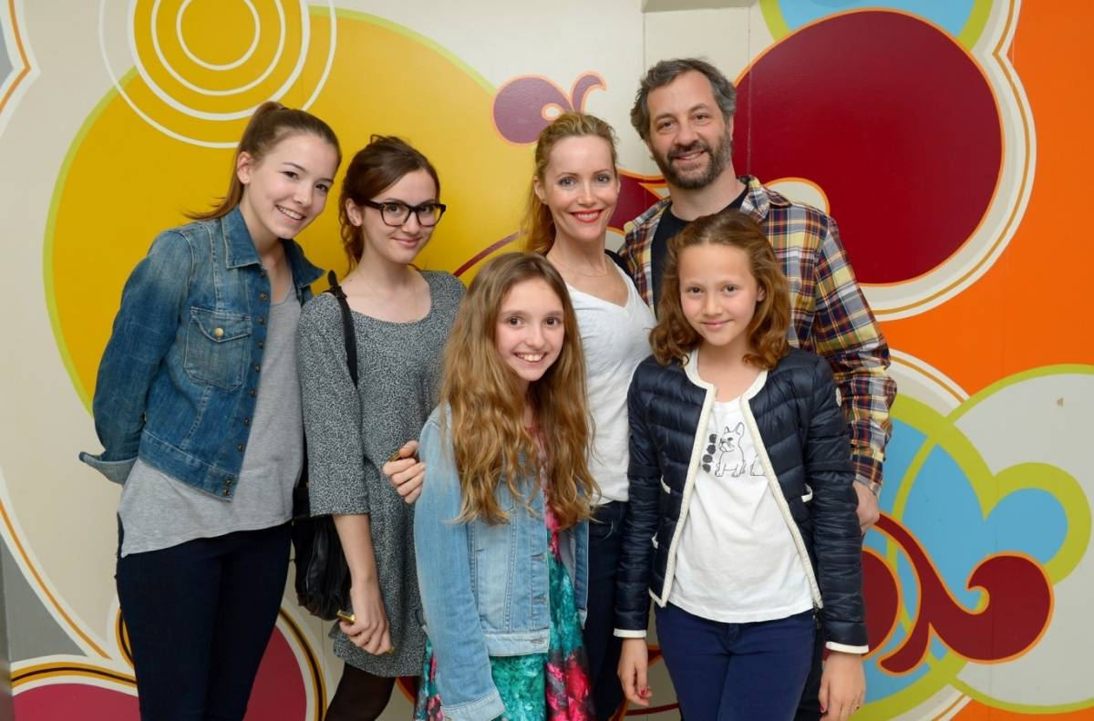 Apatow family with two friends