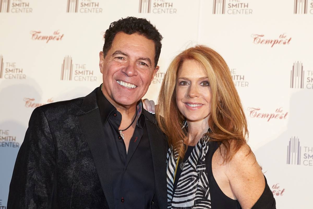 Clint Holmes and Kelly Clinton-Holmes at the World Premiere of THE TEMPEST 4.5.14 (C) Geri Kodey-The Smith Center for the Performing Arts