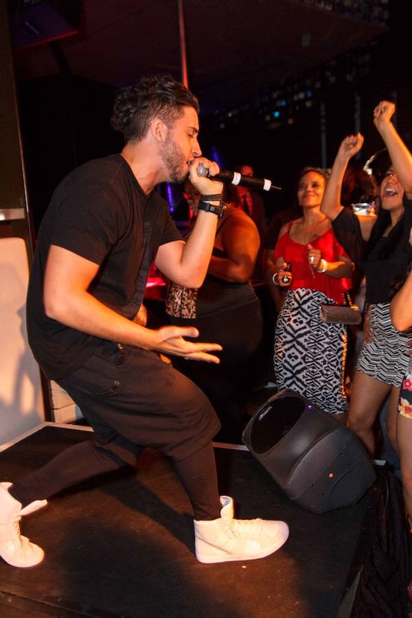 Crooner Colby O’Donis Performs at Revolution