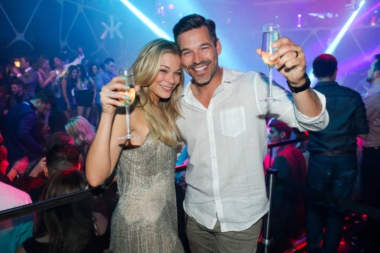 LeAnn Rimes and Eddie Cibrian_Hakkasan Las Vegas Nightclub