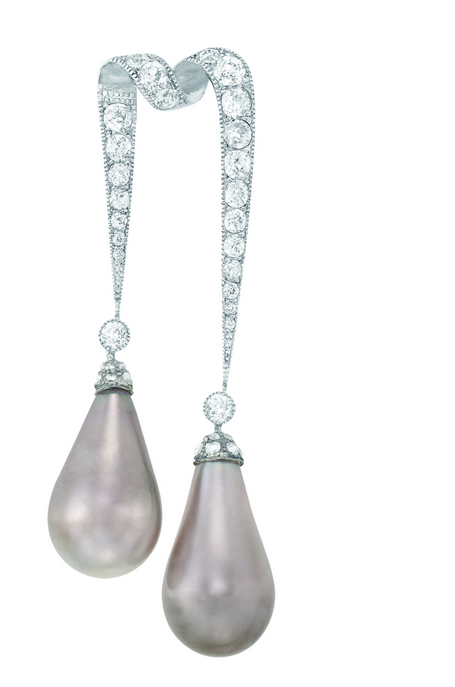 Natural Pearls Owned by Empress Eugenie of France Sell for $3.3 Million at NYC Auction