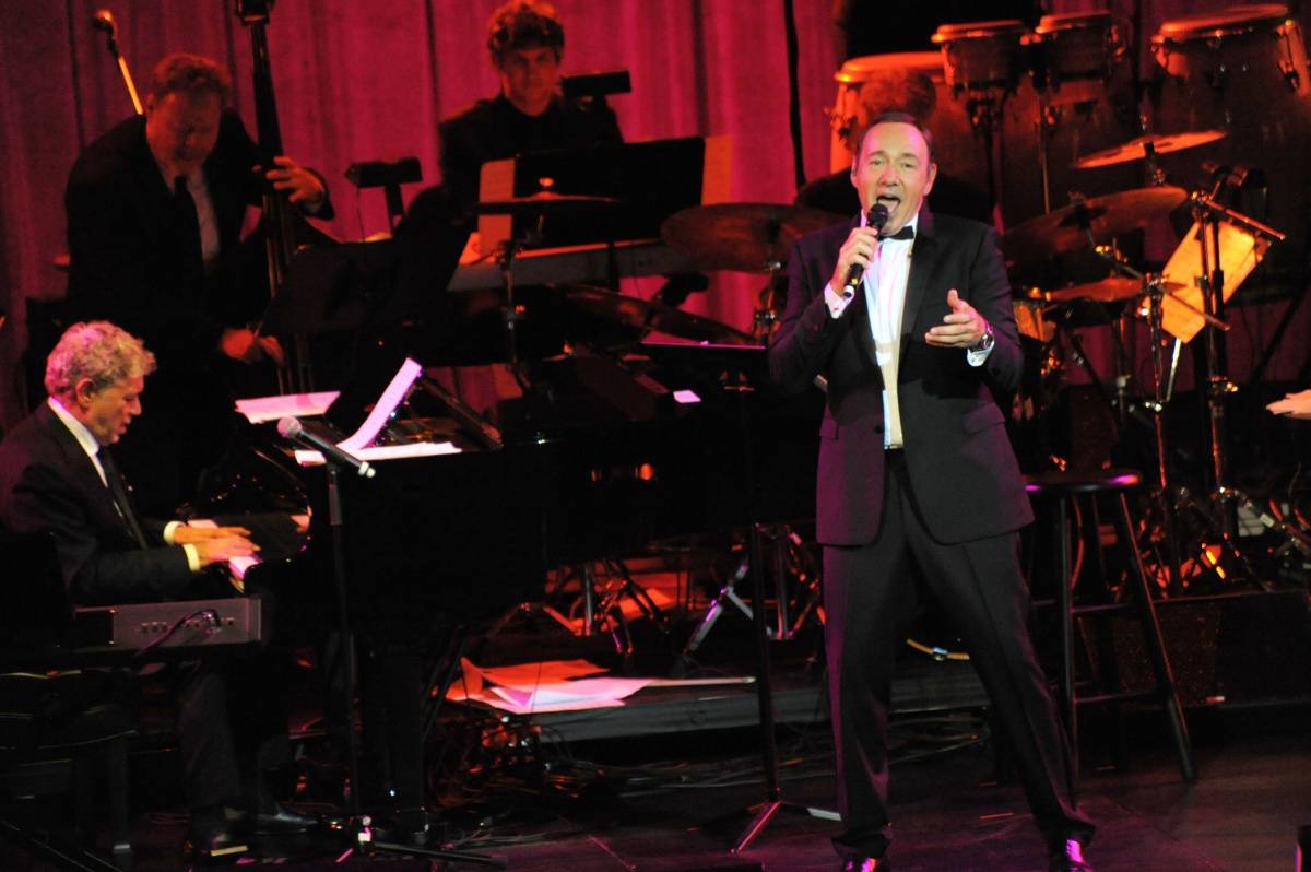 WRE_8387 – Kevin Spacey performance – photo WorldRedEye.com