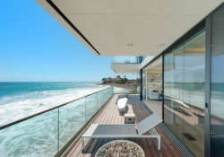 Sleek Architectural Malibu Jewel - Sotheby's International Realty